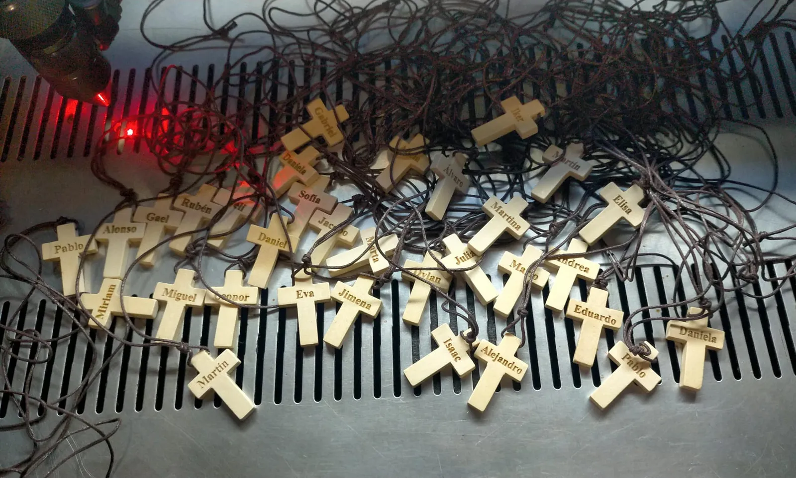 Grabado Laser Madera Cruces Bautizo Comunion Personalizadas