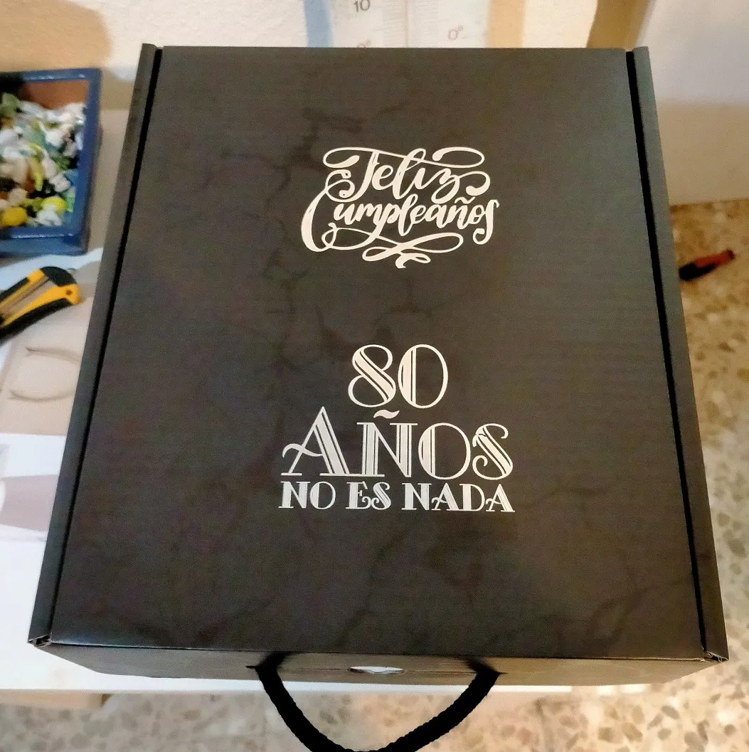 Grabado Laser Caja Regalo 80 Cumpleaños Personalizada