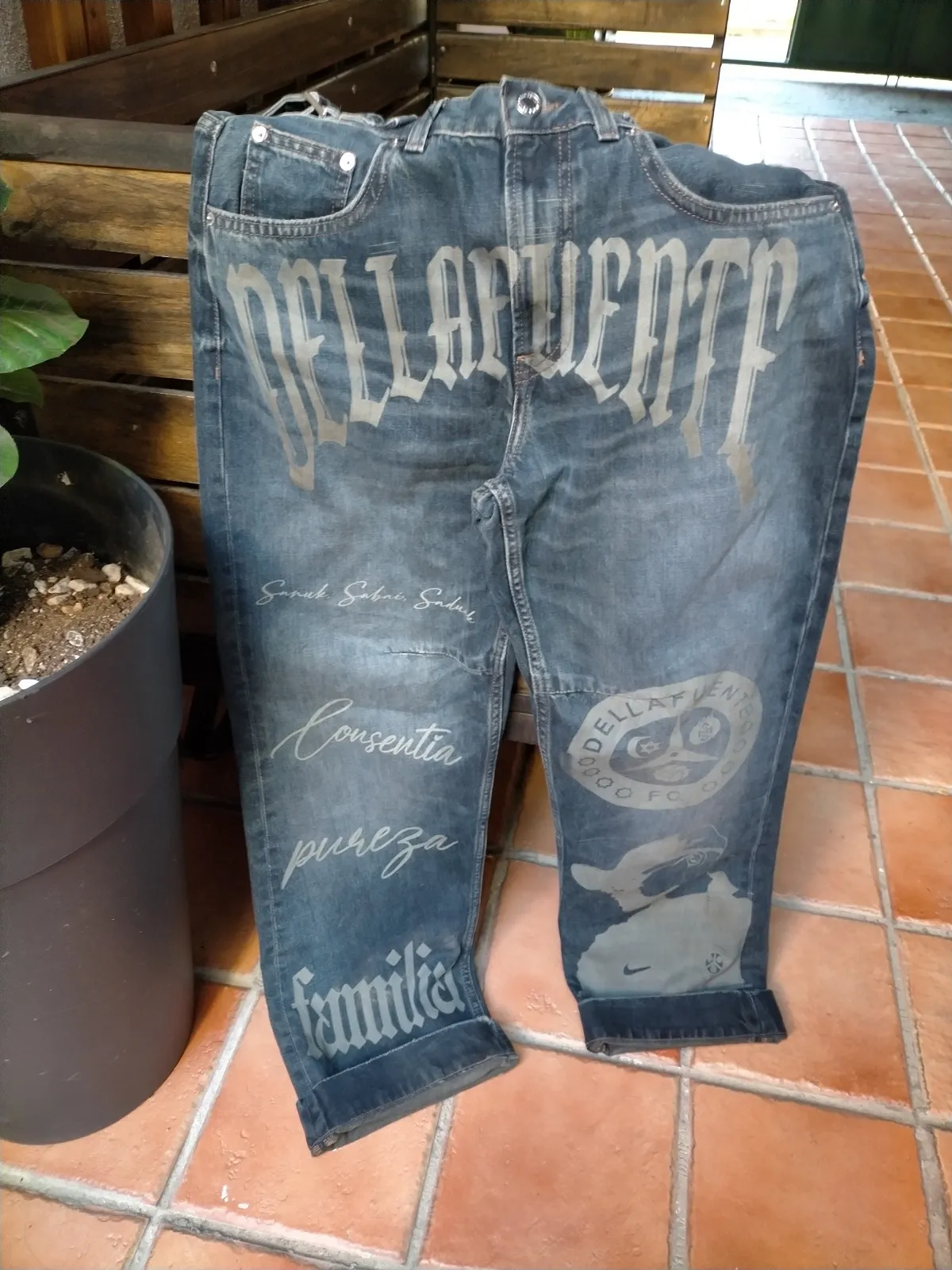 Grabado Laser Vaqueros Dellafuente Frente Personalizado